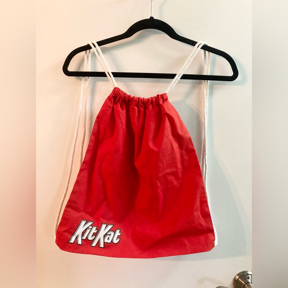 KitKat Drawstring Bag Backpack 15” X 16”  Advertising. Cloth Bag w/rope String.
